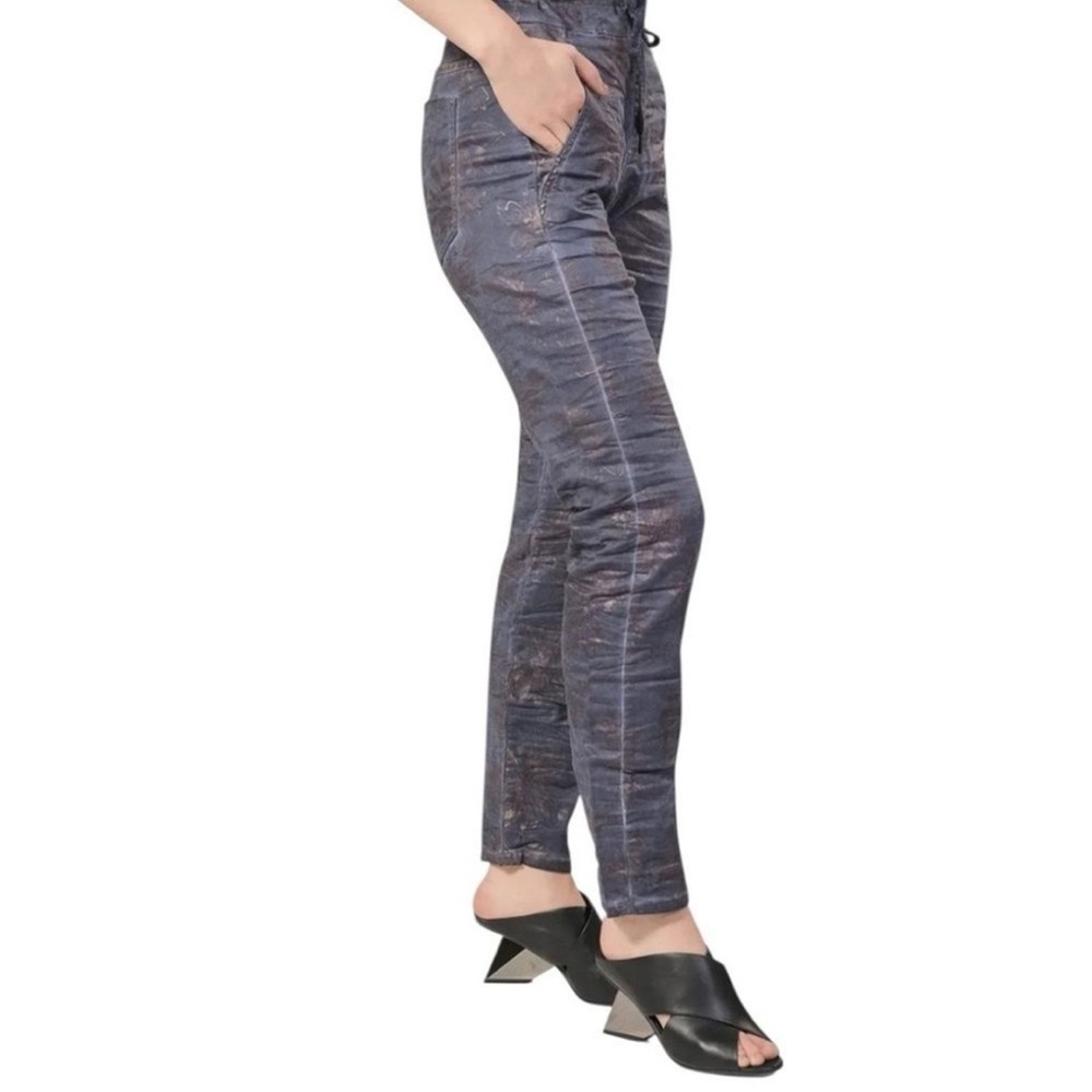 NWT Alembika Iconic Stretch Jeans Rust Floral Print Size 4 (US 12-14)